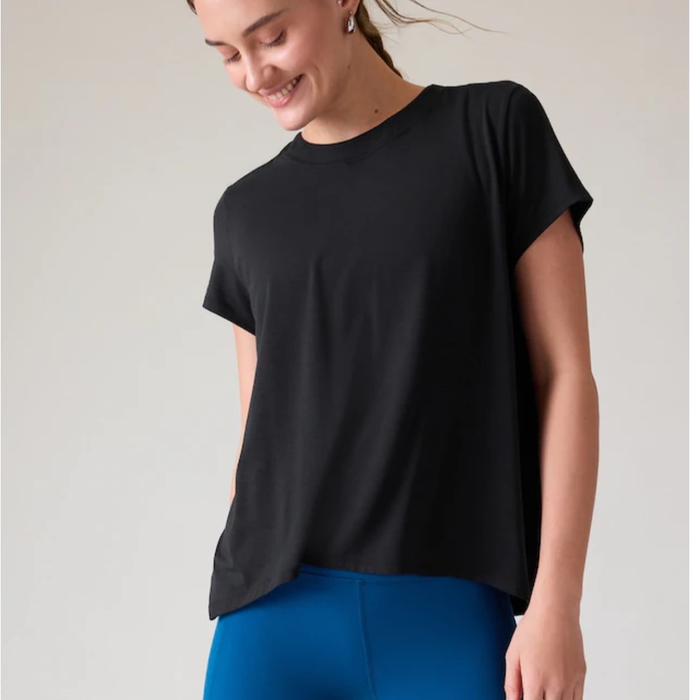 athleta with ease tee
